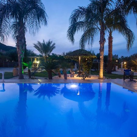 Villa Dimitris Apartments & Bungalows Frínion Exteriér fotografie