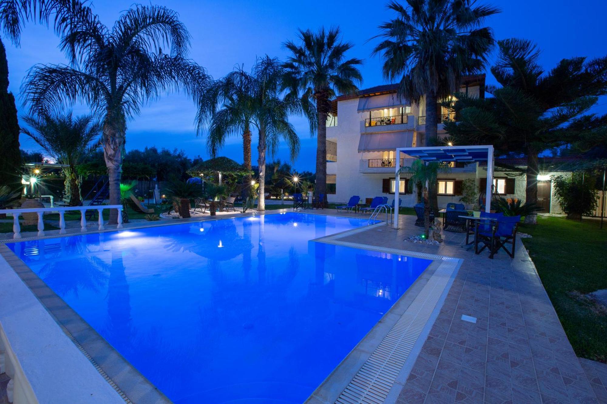 Villa Dimitris Apartments & Bungalows Frínion Exteriér fotografie