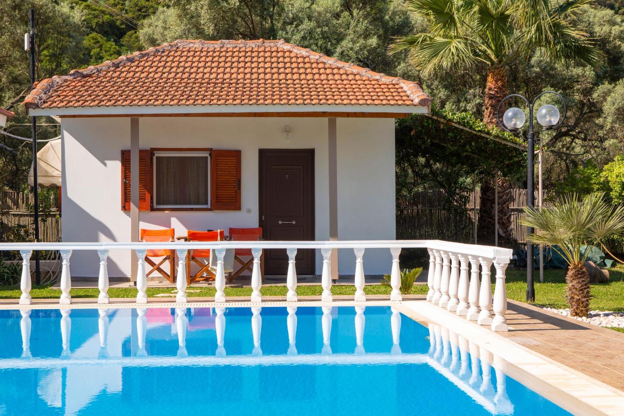 Villa Dimitris Apartments & Bungalows Frínion Exteriér fotografie