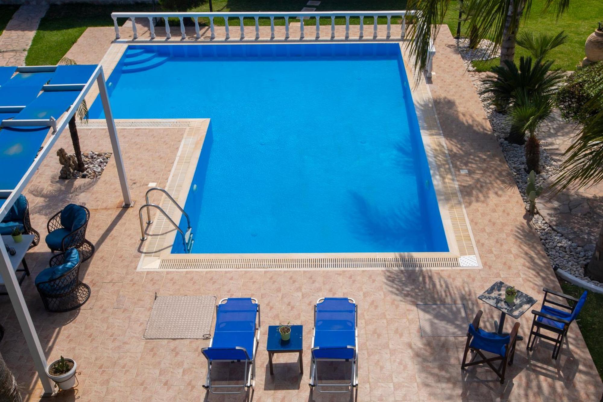 Villa Dimitris Apartments & Bungalows Frínion Exteriér fotografie