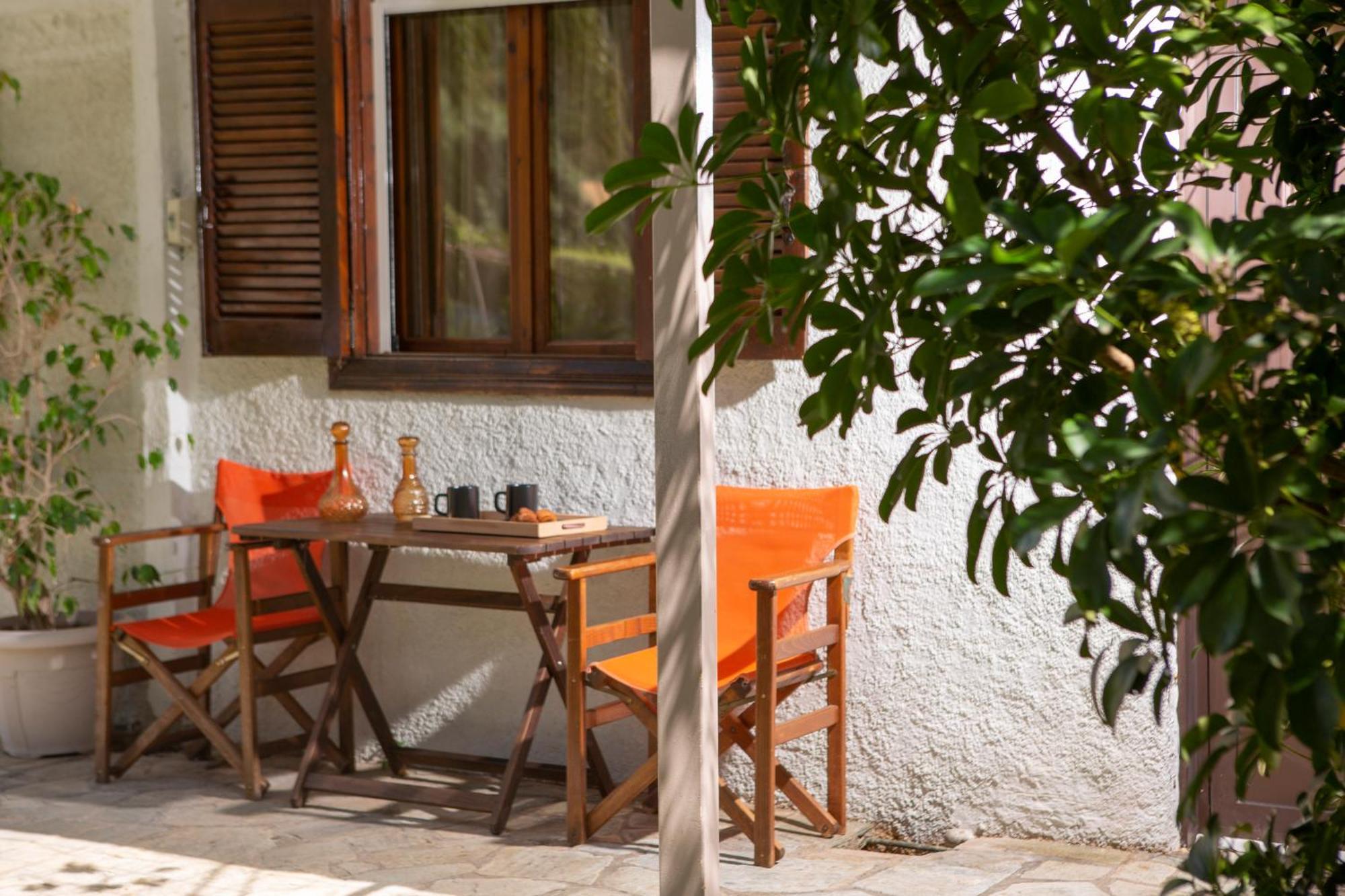 Villa Dimitris Apartments & Bungalows Frínion Exteriér fotografie