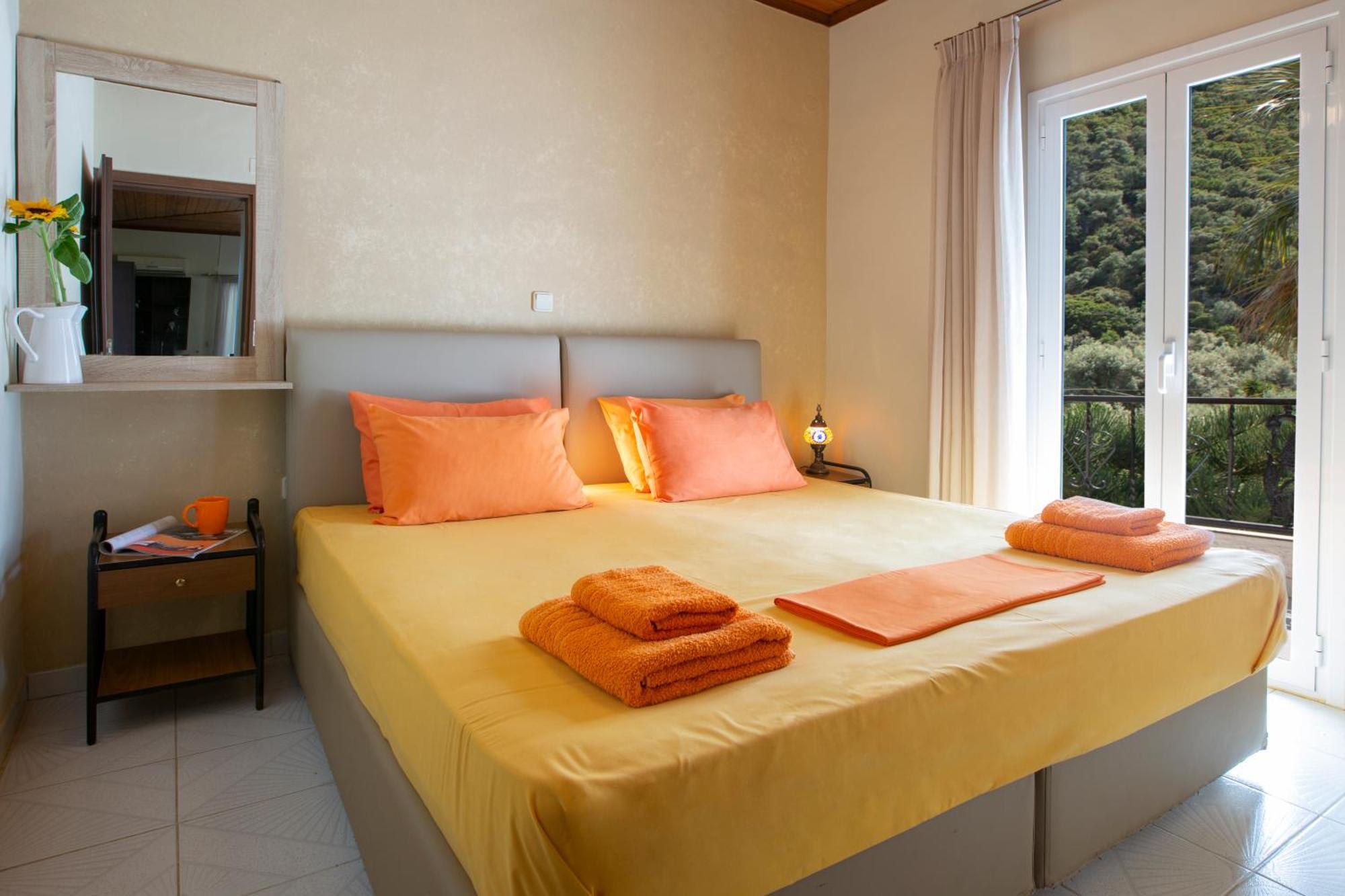 Villa Dimitris Apartments & Bungalows Frínion Exteriér fotografie
